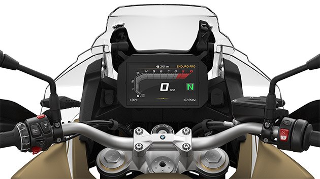 Redzam F 850 GS Adventure 6,5 collu TFT displeju.