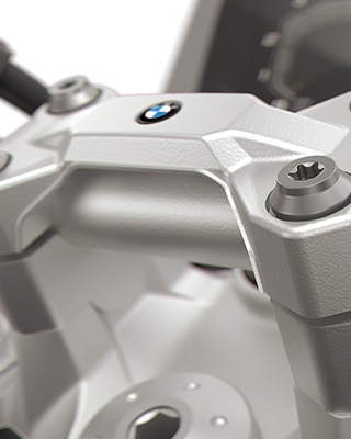 BMW Motorrad F 900 GS stūres, ieskaitot stūres paaugstinātājus
