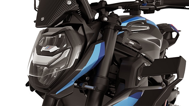 M 1000 R spārni