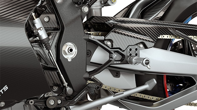 M 1000 RR kāju balstu sistēma